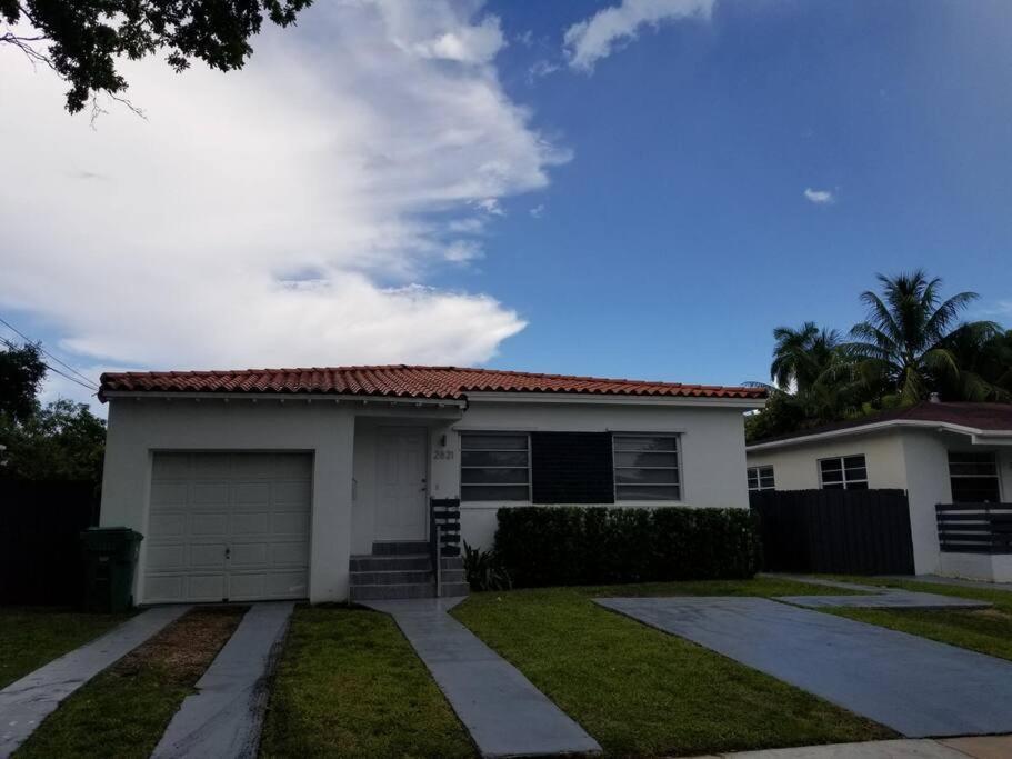 My Lovely Home In Miami 15 Minutes From The Beach Exterior foto